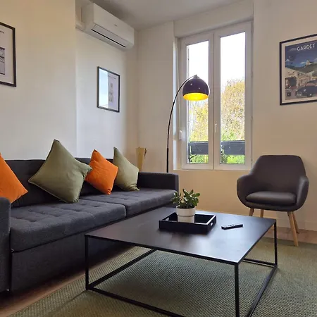 Apartment Nuit Des Sacres - Hyper Centre - Cathedrale